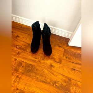 Via Spiga 8 black boots